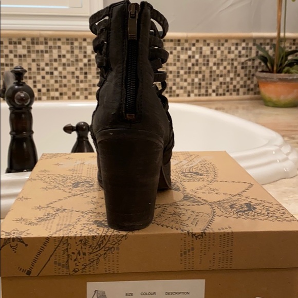 Free people boot carrera heel! - Picture 3 of 5